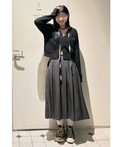 VERSE ONE(バースワン)の「EMBROIDERED LOGO CARDIGAN BLACK(NEW)(カーディガン/ボレロ・レディース・その他・MEDIUM/SMALL)」の12枚目の写真