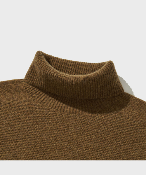 VDR（ブイディアール）の「WHOLE GARMENT DOUBLE FACE TURTLENECK [Golden Brown]（ニット/セーター・メンズ・その他・MEDIUM/LARGE/X-LARGE）」の3枚目の写真