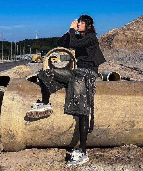 C WEAR BY THE GENIUS(シーウェアバイザジーニアス)の「メンズクロップロングスリーブTシャツブラック(Tシャツ/カットソー・メンズ・その他・XX-LARGE/LARGE/MEDIUM/X-LARGE/SMALL)」の7枚目の写真