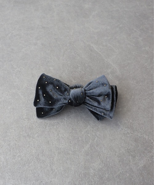 BLUEEAST（ブルーイースト）の「スタッズベロアバナナクリップ（バレッタ/ヘアクリップ・レディース・ブラウン/グレー/ブラック・FREE）」の11枚目の写真