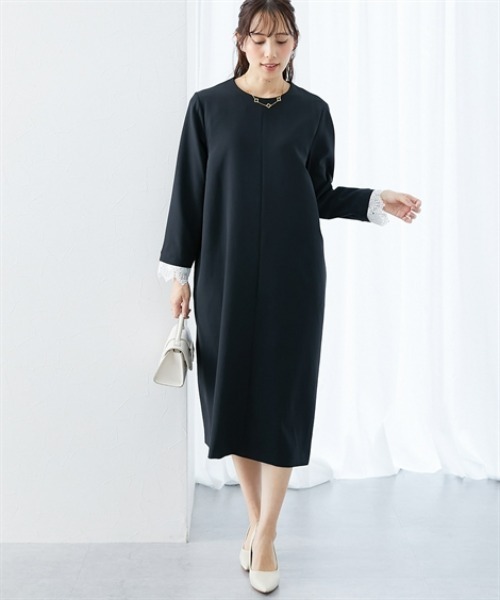 7days Life Styling(セブンデイズライフスタイリング)の「レースカフスストレッチワンピース(ワンピース・レディース・ブラック/ネイビー・3L/LL/L/M)」の1枚目の写真