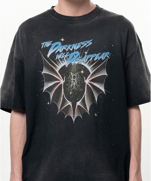 KAMIYA(カミヤ)の「"THE DARKNESS WILL DISAPPEAR" Distressed T-shirt(Tシャツ/カットソー・メンズ・ブラック/レッド/ネイビー・S/M)」の8枚目の写真
