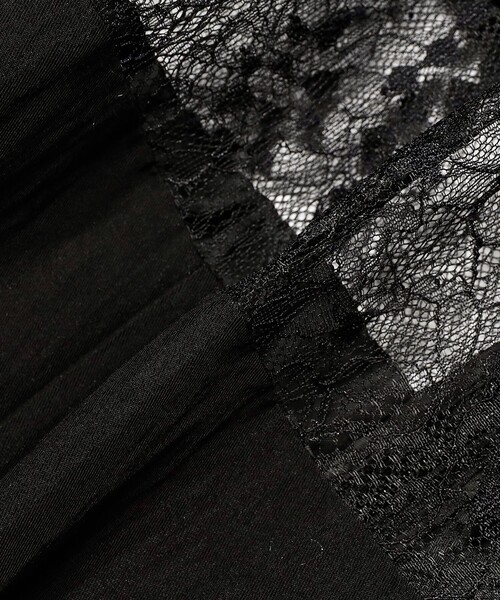 Ray BEAMS（レイビームス）の「レース キリカエ キャミワンピース（ワンピース・レディース・ブラック/オフホワイト・0/1）」の3枚目の写真