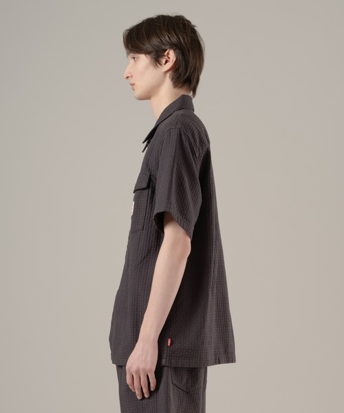 Levi's（リーバイス）の「Levi's/リーバイス WORKWEAR ショートスリーブワーカーシャツ（シャツ/ブラウス・メンズ・ブラック・XL/L/M/S）」の2枚目の写真