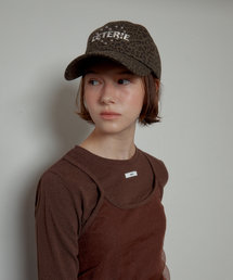 LETERIE（レテリー）の「LEOPARD HEART STUD LOGO CAP_KHAKI（キャップ）」