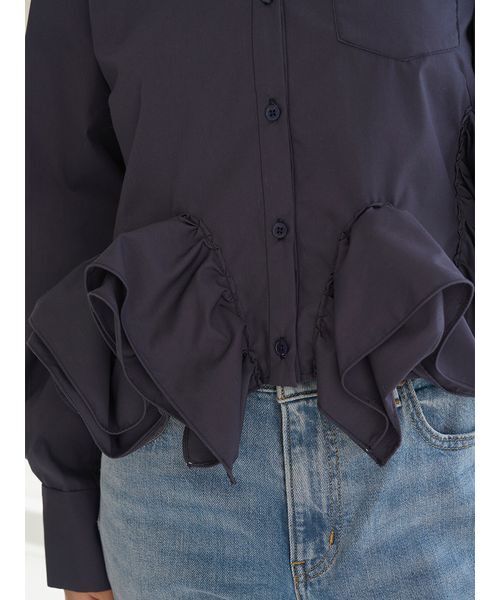 SNIDEL（スナイデル）の「ヘムボリュームシャツ（シャツ/ブラウス・レディース・ホワイト/ストライプ/ネイビー・F）」の15枚目の写真