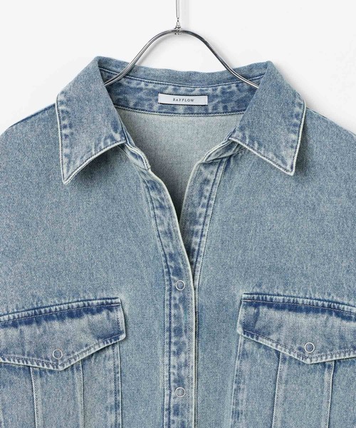 BAYFLOW（ベイフロー）の「[羽織りとしても活躍♪]デニムチュニック（シャツ/ブラウス・レディース・インディゴブルー/サックスブルー・FREE）」の6枚目の写真