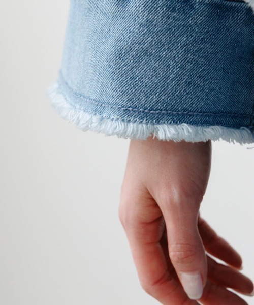 flower（フラワー）の「デニムフレアジャケット2（デニムジャケット・レディース・ブルー/アイボリー・FREE）」の22枚目の写真