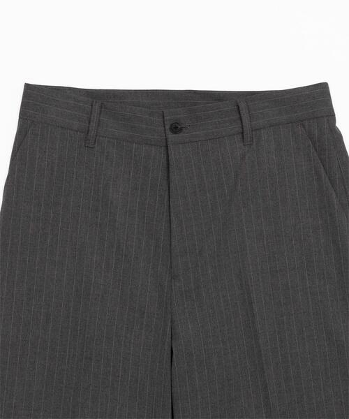 LUCY（ルーシー）の「LUCY/【26年春夏新作】ワイドストレートスラックス（スラックス・メンズ・グレー系その他4/ブラック/ブラック系その他4・LARGE/MEDIUM）」の8枚目の写真