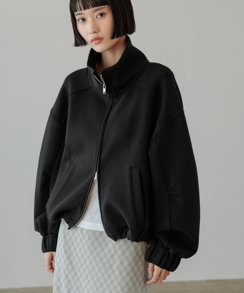 LOWRYS FARM（ローリーズファーム）の「ダンボールブルゾン  654886（スウェット・レディース・ブラック/グレー・FREE）」の2枚目の写真