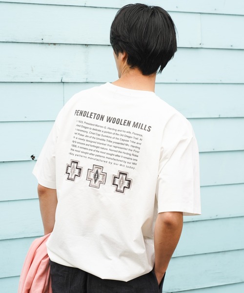 PENDLETON（ペンドルトン）の「【PENDLETON(ペンドルトン)】別注ヒストリーロゴTシャツ/吸汗/速乾性/軽量/ドライタッチ/裾ドローコード仕様（Tシャツ/カットソー・メンズ・チャコール/カーキ/ブラック/アイボリー/オフホワイト・LARGE/MEDIUM）」の2枚目の写真