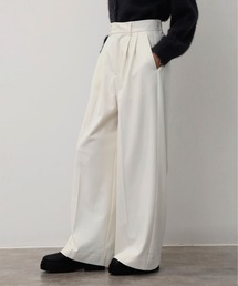 NOGLE（ノグル）の「スラックス（スラックス）」