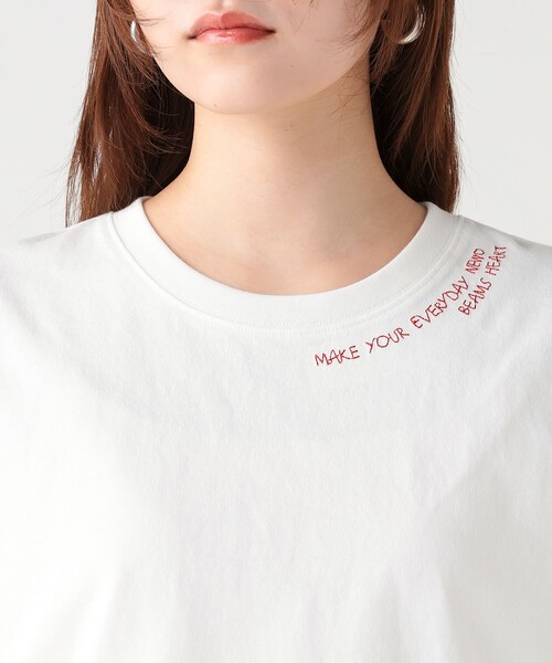 BEAMS HEART(ビームスハート)の「HEART刺繍 Tシャツ(Tシャツ/カットソー・レディース・ブラック/イエロー系その他4/オフホワイト・FREE)」の10枚目の写真