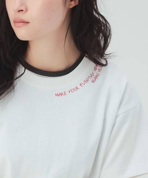BEAMS HEART(ビームスハート)の「HEART刺繍 Tシャツ(Tシャツ/カットソー・レディース・ブラック/イエロー系その他4/オフホワイト・FREE)」の1枚目の写真