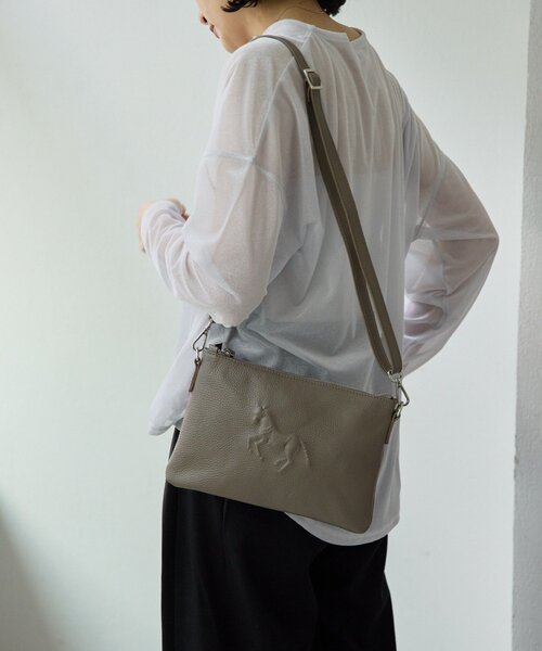 ear PAPILLONNER（イアパピヨネ）の「【IOPELLE(イオペレ)】アニマルスタンプショルダーバッグ（ショルダーバッグ・レディース・ブラック/パープル/グレー・FREE）」の14枚目の写真