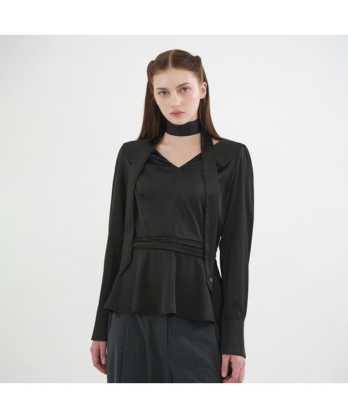 MICANE（ミケーネ）の「マテオサテンペプラムブラウス（シャツ/ブラウス・レディース・ブラック/クリーム・SMALL/MEDIUM/LARGE/XX-LARGE/X-LARGE）」の2枚目の写真