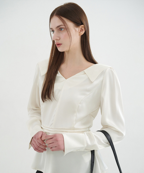 MICANE（ミケーネ）の「マテオサテンペプラムブラウス（シャツ/ブラウス・レディース・ブラック/クリーム・SMALL/MEDIUM/LARGE/XX-LARGE/X-LARGE）」の13枚目の写真