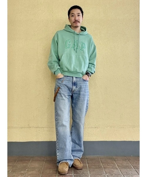 GAP(ギャップ)の「ヴィンテージソフト オーバーサイズ GAPロゴパーカー(パーカー・メンズ・グリーン/ブラウン・XL/L/M/S/XS)」の5枚目の写真