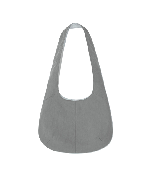 THECOLDESTMOMENT(ザコールデストモーメント)の「TCM curved pocket cross bag (grey)(メッセンジャーバッグ・レディース・その他・OS)」の3枚目の写真