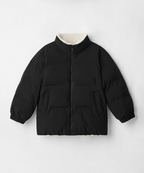 MUSINSA STANDARD KIDS（ムシンサスタンダードキッズ）の「デイリープファーリバーシブルフリースショートパディングジャケット[ブラック/クリーム]（ブルゾン・レディース・その他・100/110/120/130/140/160/150）」の2枚目の写真