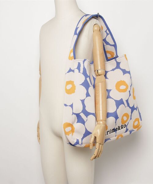 marimekko マリメッコ/ Large Unikko ニットバッグ Knitted Bag Large Unikko ショルダーバッグ | Maija Isola