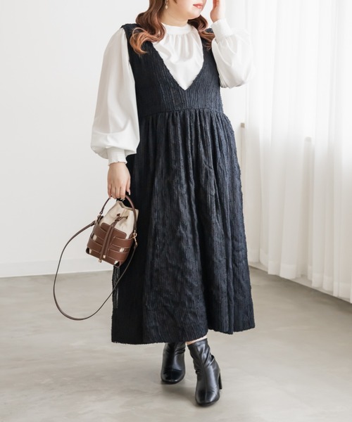 CLETTE（クレット）の「CLETTEオリジナルハイネックギャザーブラウス（シャツ/ブラウス・レディース・ブラック/ホワイト/ブルー・4L/3L/LL）」の7枚目の写真