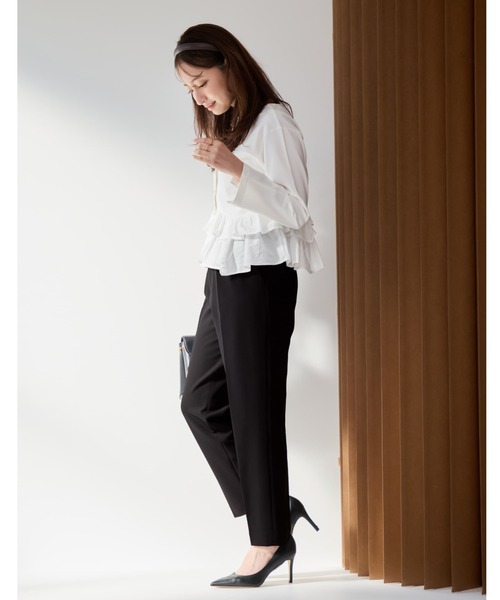 COHINA（コヒナ）の「とろみワンタックテーパードパンツ 【低身長・小柄女性】（スラックス・レディース・ベージュ/ブラック/ホワイト・S-Short/XS-Short/M-Regular/S-Regular/XS-Regular/M-Short）」の9枚目の写真