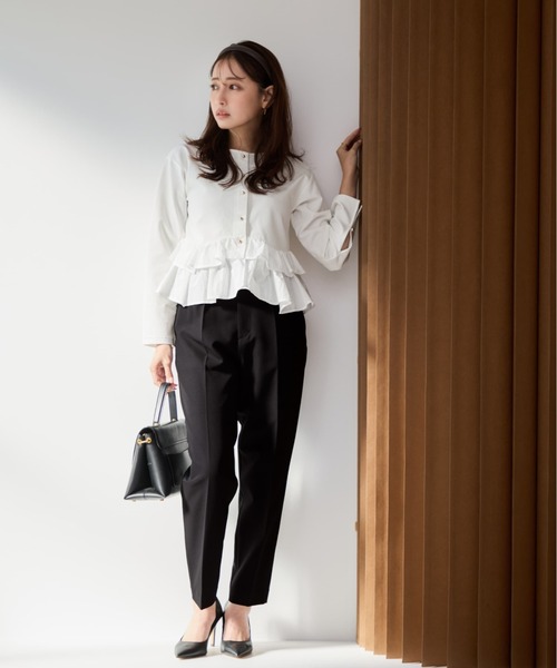 COHINA（コヒナ）の「とろみワンタックテーパードパンツ 【低身長・小柄女性】（スラックス・レディース・ベージュ/ブラック/ホワイト・S-Short/XS-Short/M-Regular/S-Regular/XS-Regular/M-Short）」の8枚目の写真