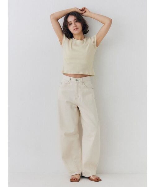 Ungrid(アングリッド)の「ショルダーデザインシアーTee(Tシャツ/カットソー・レディース・イエロー/ピンク/ブルー/チャコールグレー・FREE)」の7枚目の写真