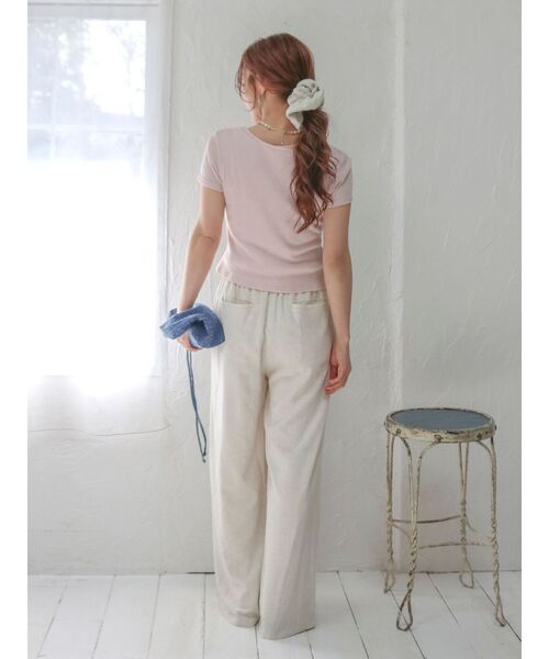 Ungrid(アングリッド)の「ショルダーデザインシアーTee(Tシャツ/カットソー・レディース・イエロー/ピンク/ブルー/チャコールグレー・FREE)」の17枚目の写真