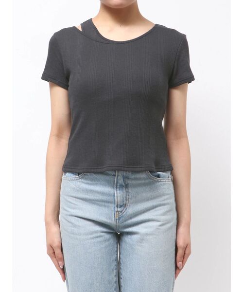 Ungrid(アングリッド)の「ショルダーデザインシアーTee(Tシャツ/カットソー・レディース・イエロー/ピンク/ブルー/チャコールグレー・FREE)」の21枚目の写真