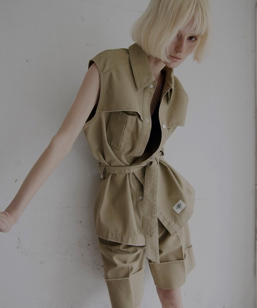 Ameri(アメリ)の「Dickies × Ameri HALF PANTS(チノパンツ・レディース・ベージュ/ブラック/グリーン・MEDIUM/SMALL)」の17枚目の写真