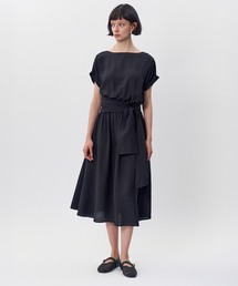 MAYVERU（メイバーユー）の「garden linen ops _ Black（ワンピース）」