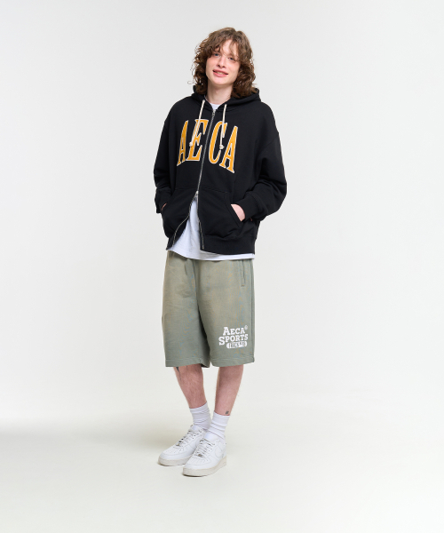 AECA(エイカ)の「WASHED CUT-OFF HEM SWEAT SHORTS-GREEN(その他パンツ・メンズ・その他・S/M/L/XL)」の3枚目の写真