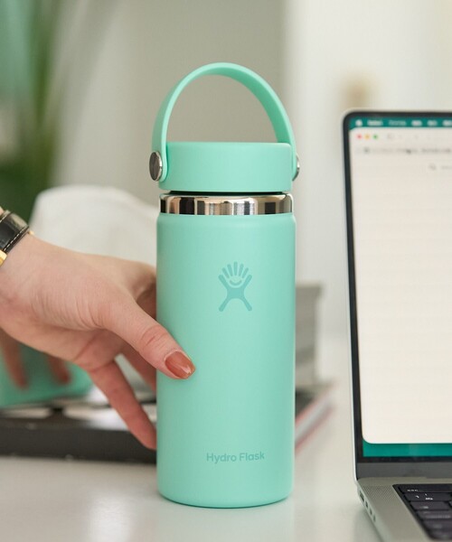 HYDRO FLASK(ハイドロフラスク)の「Hydro Flask/ハイドロフラスク 16OZ WIDE MOUTH(水筒・メンズ・ベージュ/ホワイト/ライトグレー/オリーブ/ピンク/ネイビー/ブルーグリーン/ピンク系その他/ブラック/パープル・ONE SIZE)」の19枚目の写真