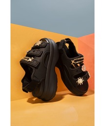 限定展開 UGG/アグ W GOLDENRISE/ゴールデンライズ（サンダル