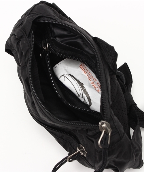 patagonia（パタゴニア）の「Patagonia / Lightweight Travel Mini Hip Pack 1L（ボディバッグ/ウエストポーチ・レディース・ブラック・ONE SIZE）」の10枚目の写真