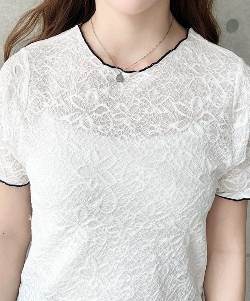 moment+（モーメントプラス）の「フラワーレース配色メローカットソー（Tシャツ/カットソー・レディース・ブラック/オフホワイト/ナチュラル・M/L）」の9枚目の写真