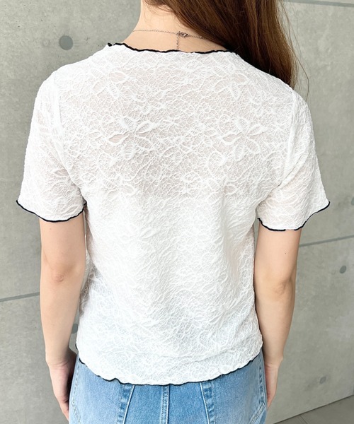 moment+（モーメントプラス）の「フラワーレース配色メローカットソー（Tシャツ/カットソー・レディース・ブラック/オフホワイト/ナチュラル・M/L）」の12枚目の写真