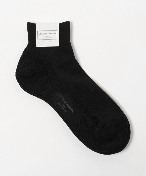 UNITED ARROWS(ユナイテッドアローズ)の「ミニパイル ショート ソックス(ソックス/靴下・メンズ・グレー系/ブラック・FREE)」の2枚目の写真