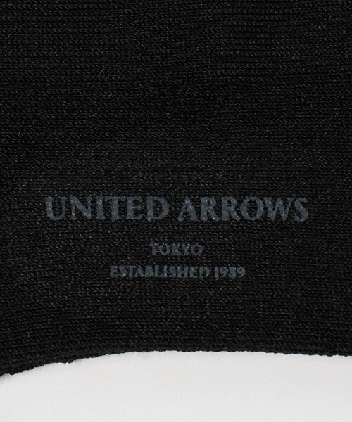 UNITED ARROWS(ユナイテッドアローズ)の「ミニパイル ショート ソックス(ソックス/靴下・メンズ・グレー系/ブラック・FREE)」の3枚目の写真
