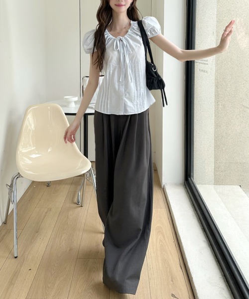 Ada.(エイダ)の「コルセット風 レースアップ パフスリーブ ブラウス(シャツ/ブラウス・レディース・ホワイト/ピンク/ブルー/ブラック・FREE)」の5枚目の写真