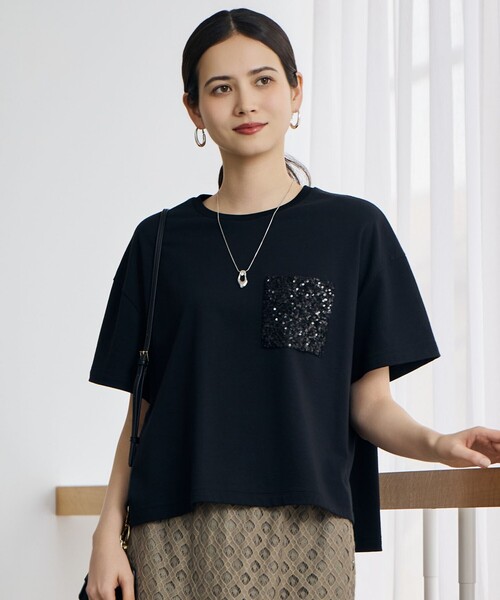 自由区(ジユウク)の「スパングルポケットTシャツ(Tシャツ/カットソー・レディース・アイボリー系/ブラック系/ブラウン系・38)」の2枚目の写真