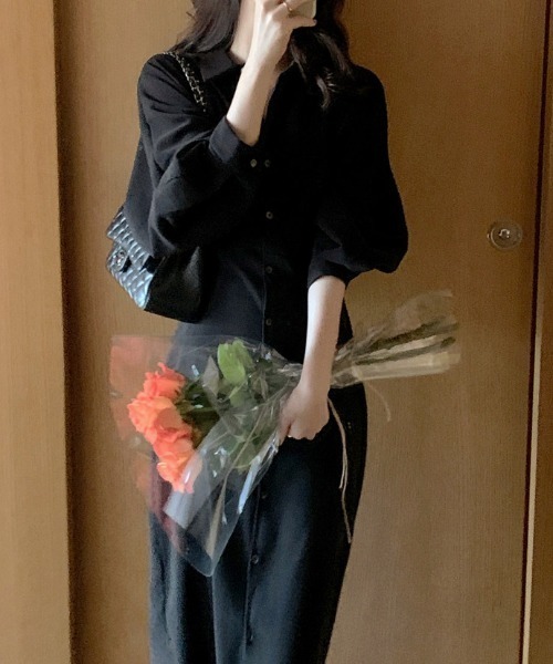 Emilie(エミリー)の「シアークリンクルドロストワンピース(ワンピース・レディース・ブラック/ベージュ・FREE)」の2枚目の写真