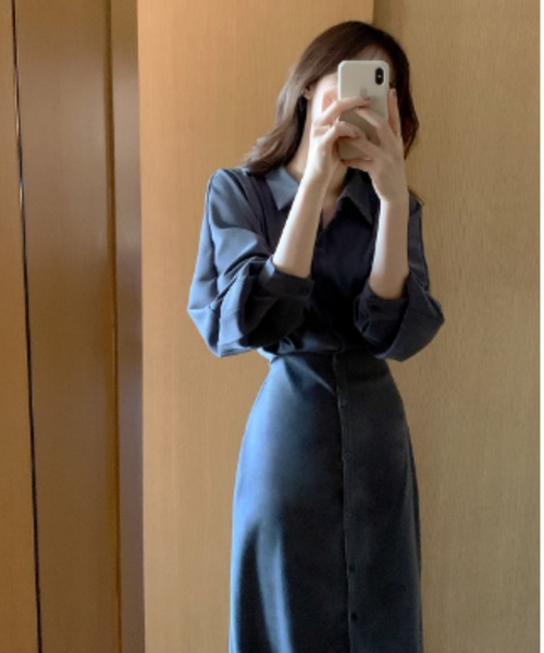Emilie(エミリー)の「シアークリンクルドロストワンピース(ワンピース・レディース・ブラック/ベージュ・FREE)」の4枚目の写真