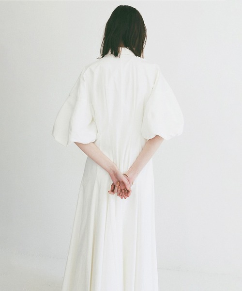 CLANE(クラネ)の「FORM SLEEVE PANEL LINE SHIRT ONEPIECE(ワンピース・レディース・ブラック/サックスブルー/ホワイト・0/2/1)」の15枚目の写真