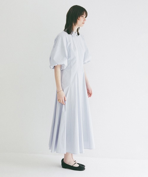 CLANE(クラネ)の「FORM SLEEVE PANEL LINE SHIRT ONEPIECE(ワンピース・レディース・ブラック/サックスブルー/ホワイト・0/2/1)」の18枚目の写真