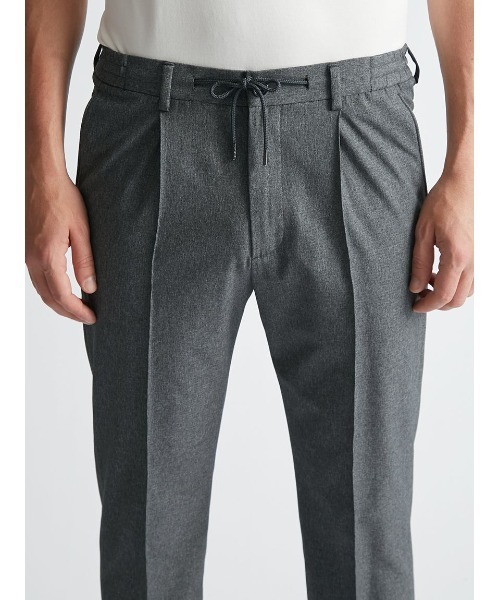 AOURE(アウール)の「F.DOTTI セットアップパンツ(スラックス・メンズ・ライトグレー/ネイビー/チャコールグレー・MEDIUM/LARGE/SMALL/X-LARGE)」の15枚目の写真