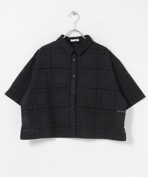 ITEMS URBANRESEARCH(アイテムズ アーバンリサーチ)の「ブロックレースシャツ(シャツ/ブラウス・レディース・ホワイト系その他/ブラック・FREE)」の18枚目の写真