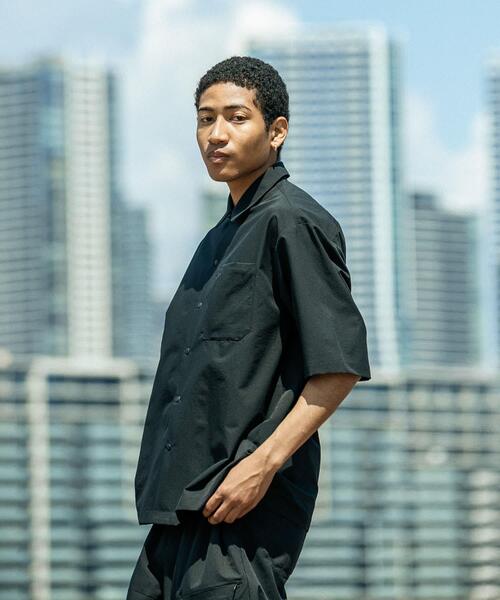 URBAN RESEARCH(アーバンリサーチ)の「COOL DOTS SHORT-SLEEVE SHIRTS(シャツ/ブラウス・メンズ・チャコールグレー/ブラック/ネイビー・MEDIUM/LARGE)」の7枚目の写真